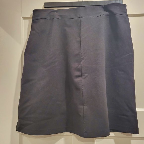 Beta Brand Black Skort XXL - Picture 4 of 6